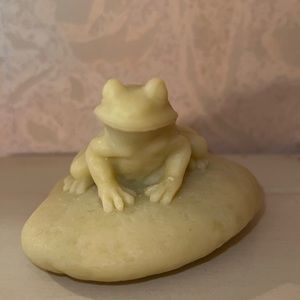 Ornamental Soap Company Frog. New in Box. -  3/20